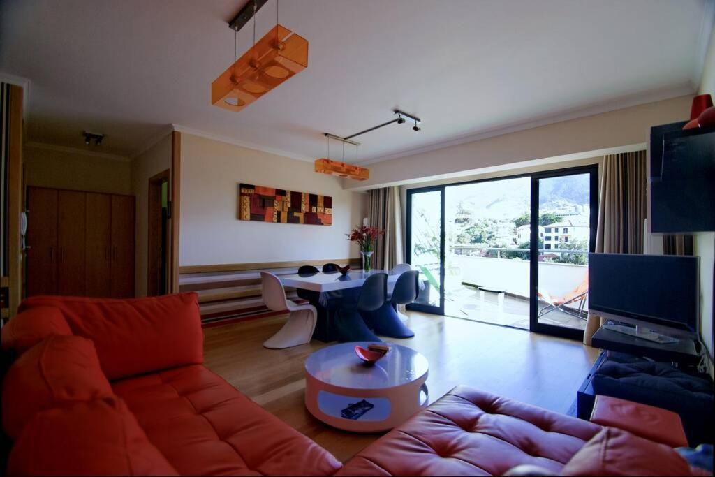 Varandas Da Fe Apartment ฟุงชาล ภายนอก รูปภาพ